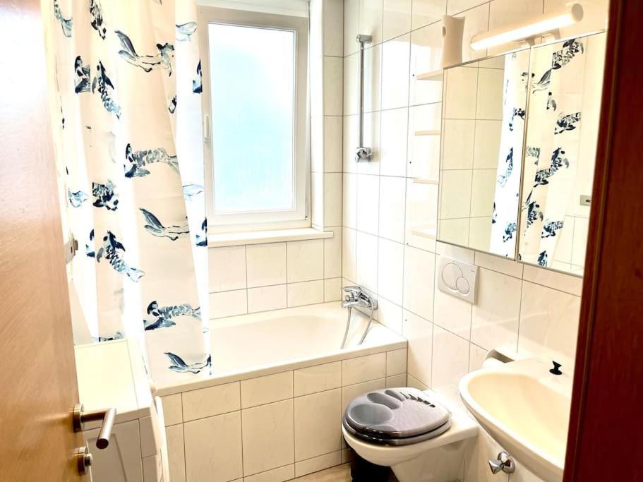 Schoene Wohnung Mit Eigenen Eingang Und Terrasse Gosseling 외부 사진